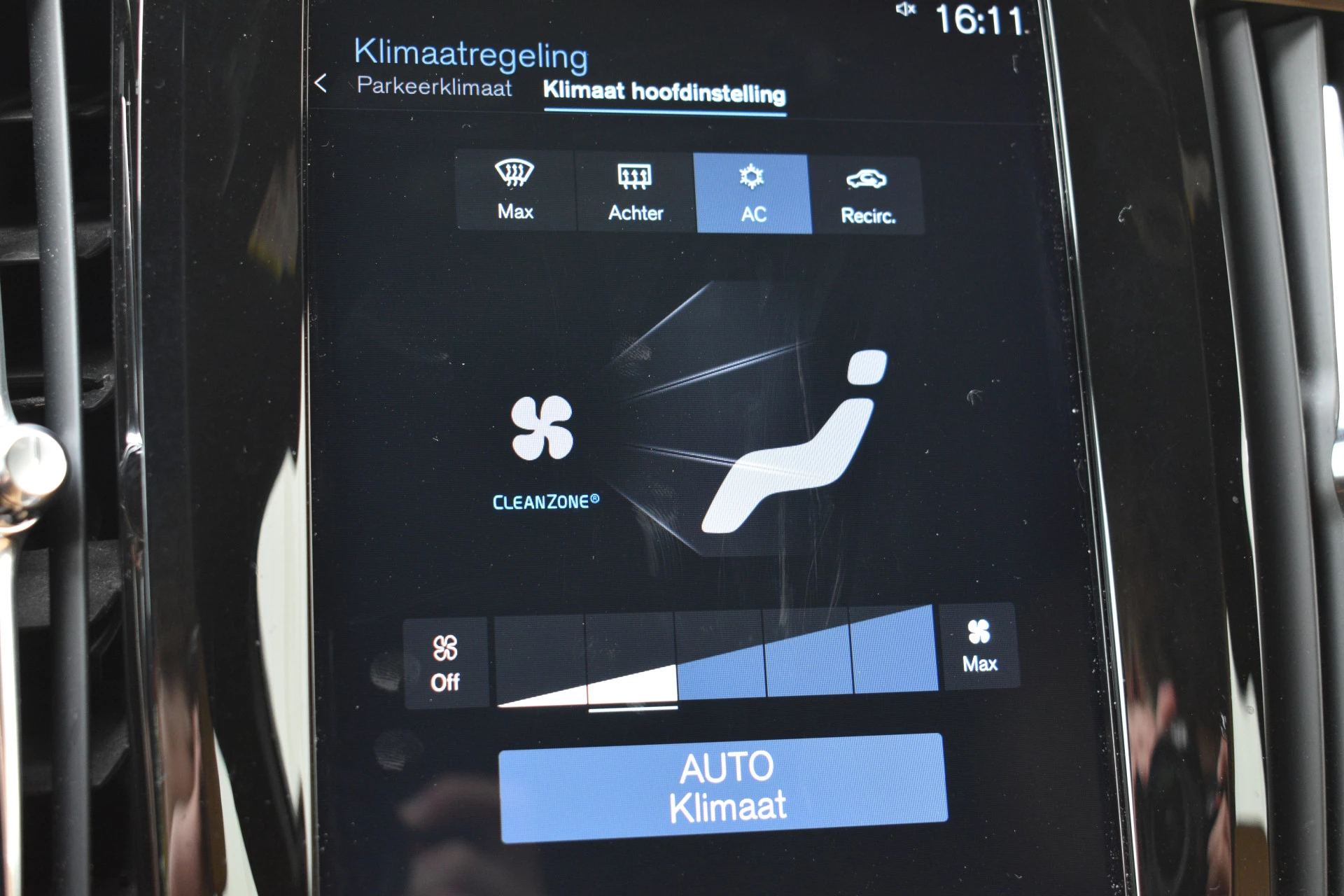 Hoofdafbeelding Volvo V90
