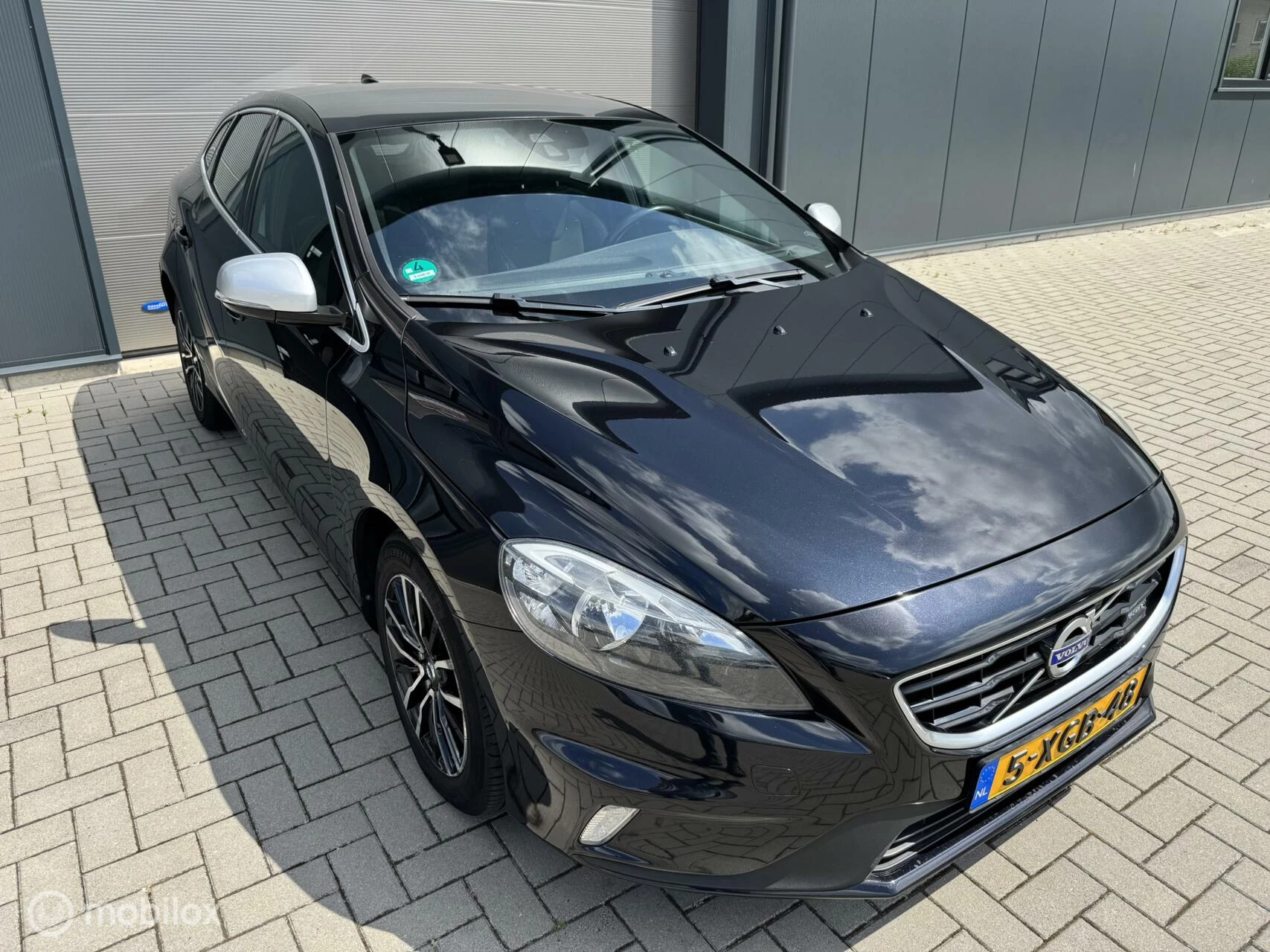 Hoofdafbeelding Volvo V40