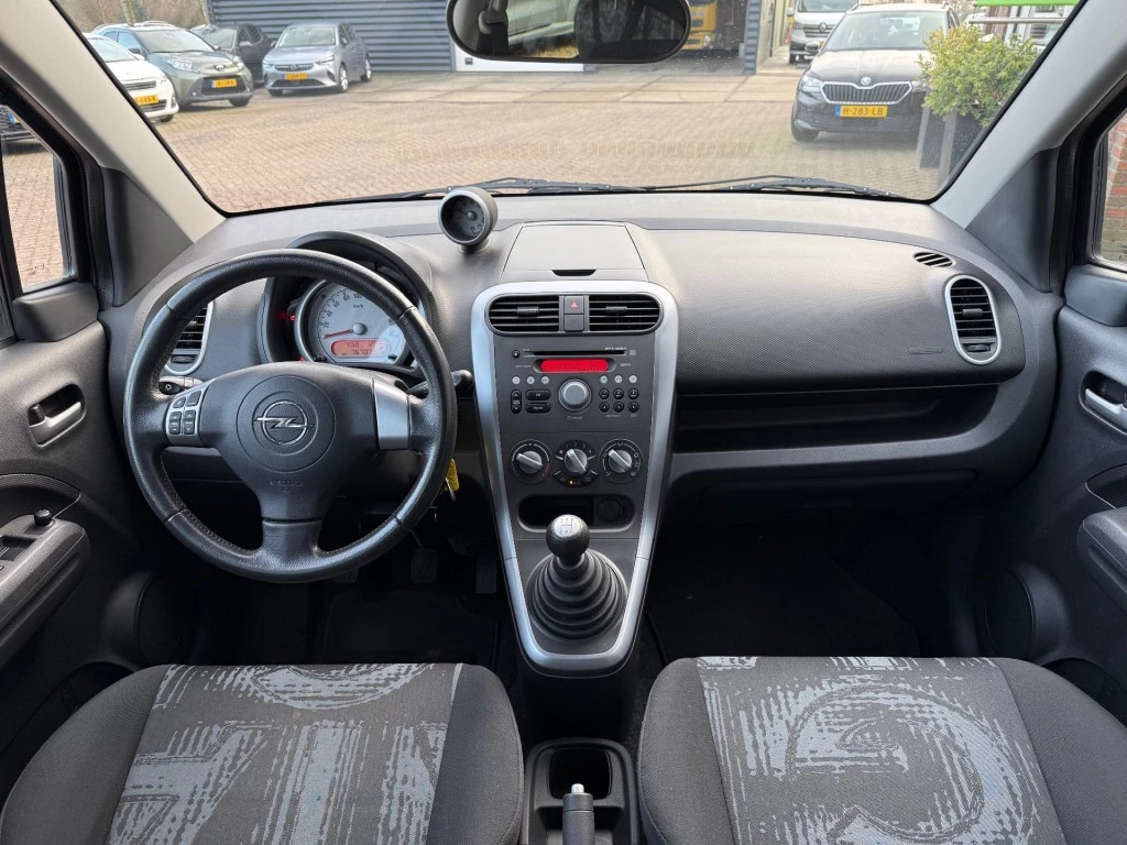 Hoofdafbeelding Opel Agila