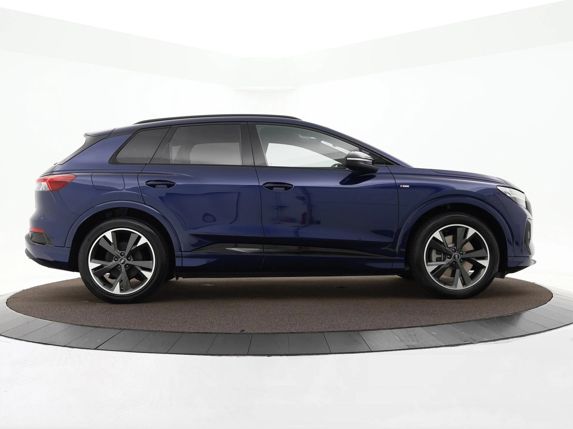 Hoofdafbeelding Audi Q4 e-tron