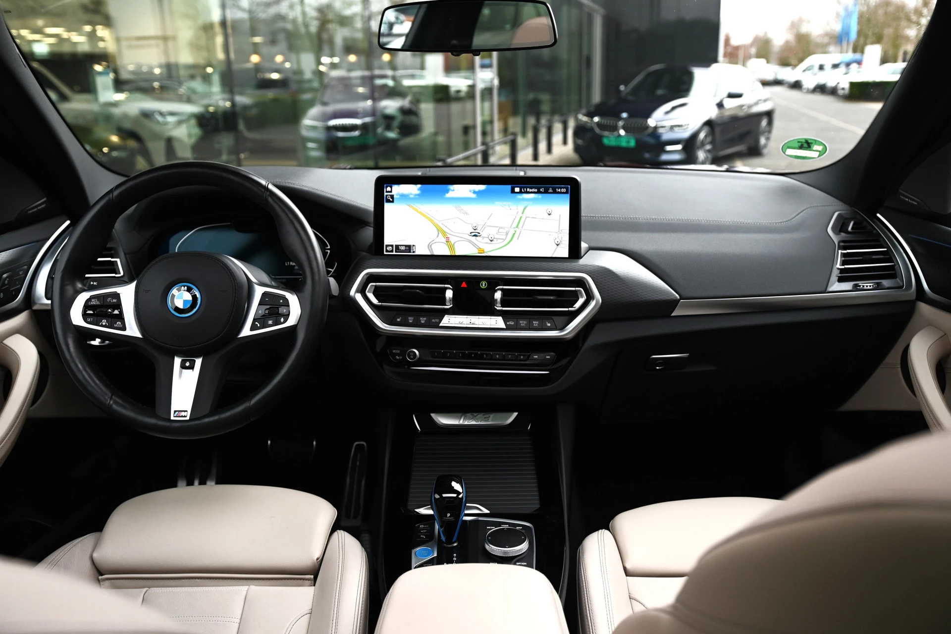 Hoofdafbeelding BMW iX3