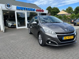 Peugeot 208 1.2 ALLURE AUT, NAVI, CRUISE perfecte staat!