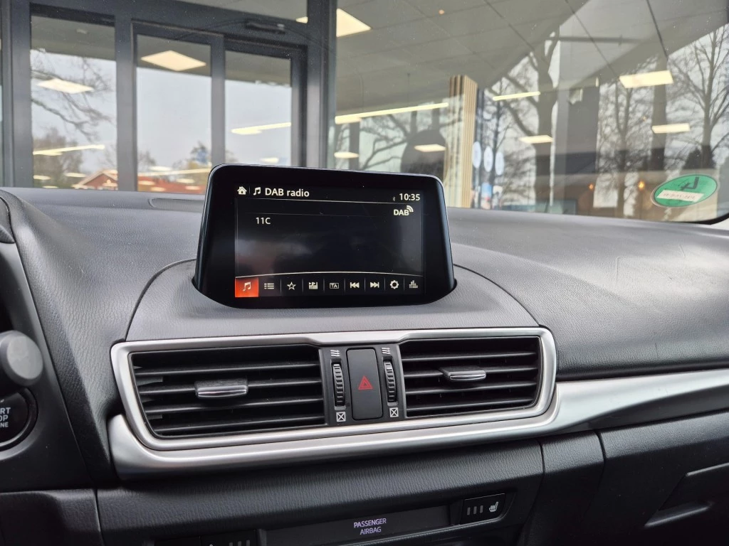 Hoofdafbeelding Mazda 3