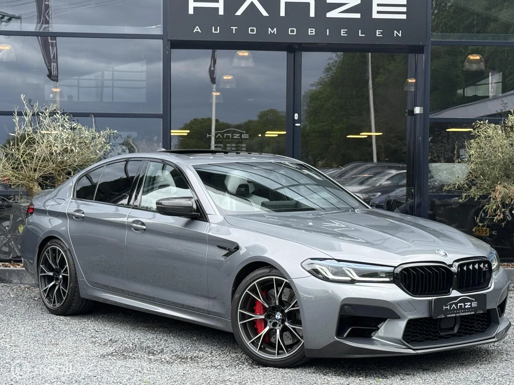 Hoofdafbeelding BMW M5