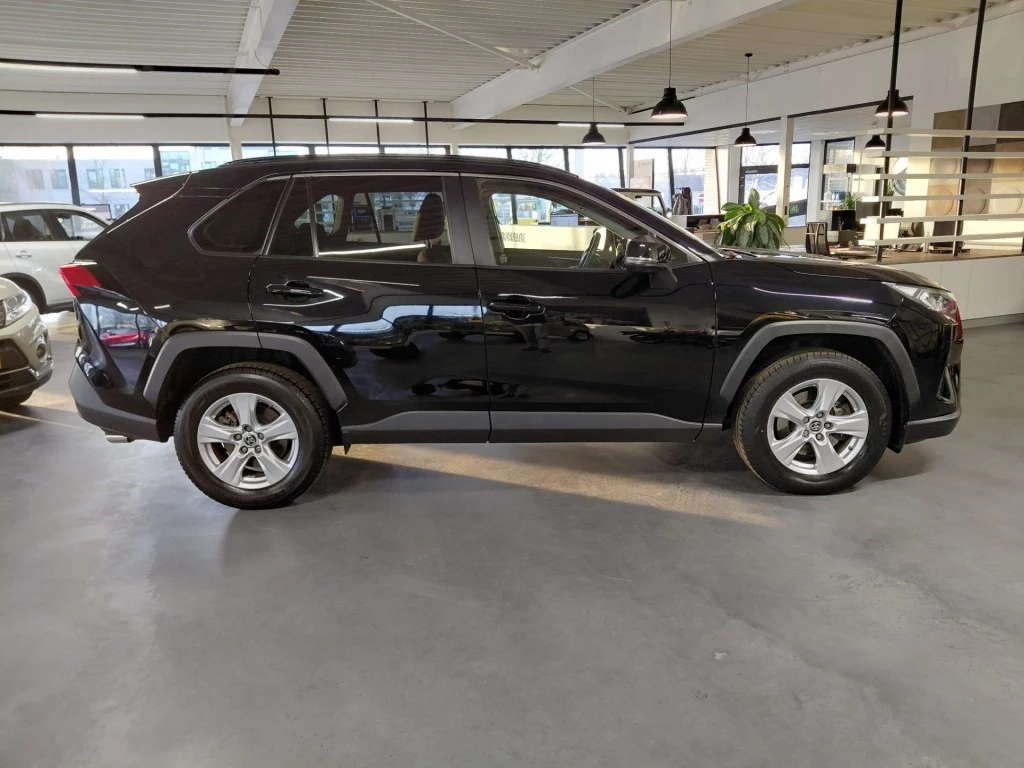 Hoofdafbeelding Toyota RAV4