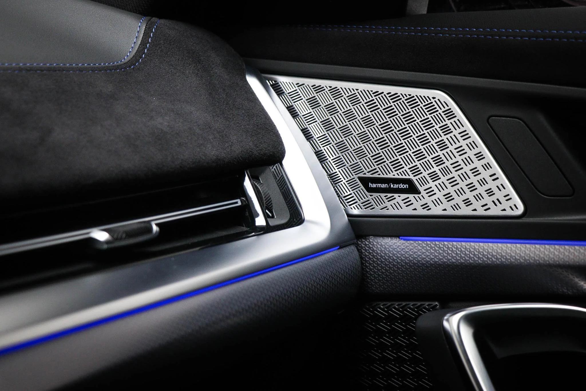 Hoofdafbeelding BMW iX2