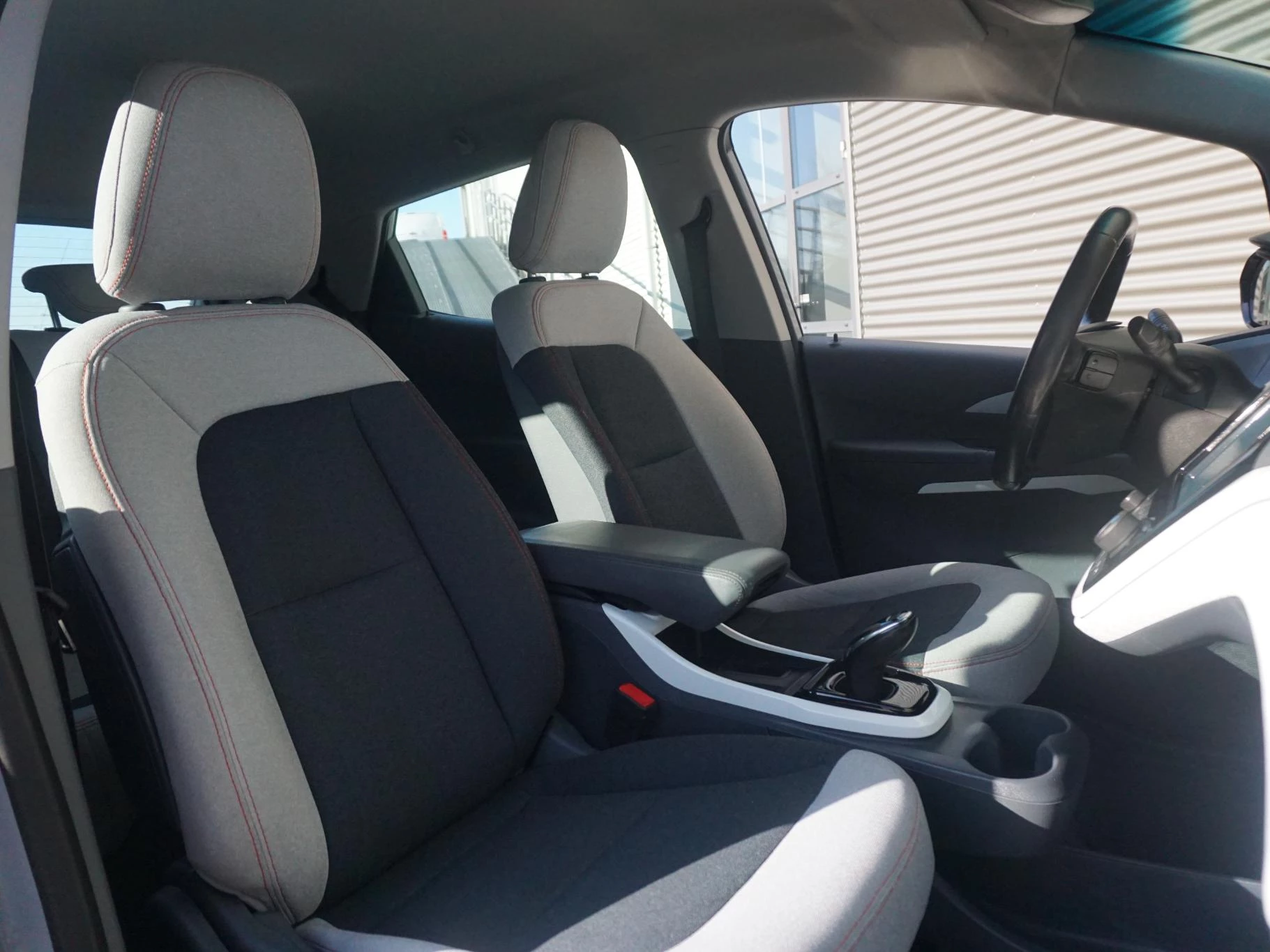 Hoofdafbeelding Opel Ampera-e