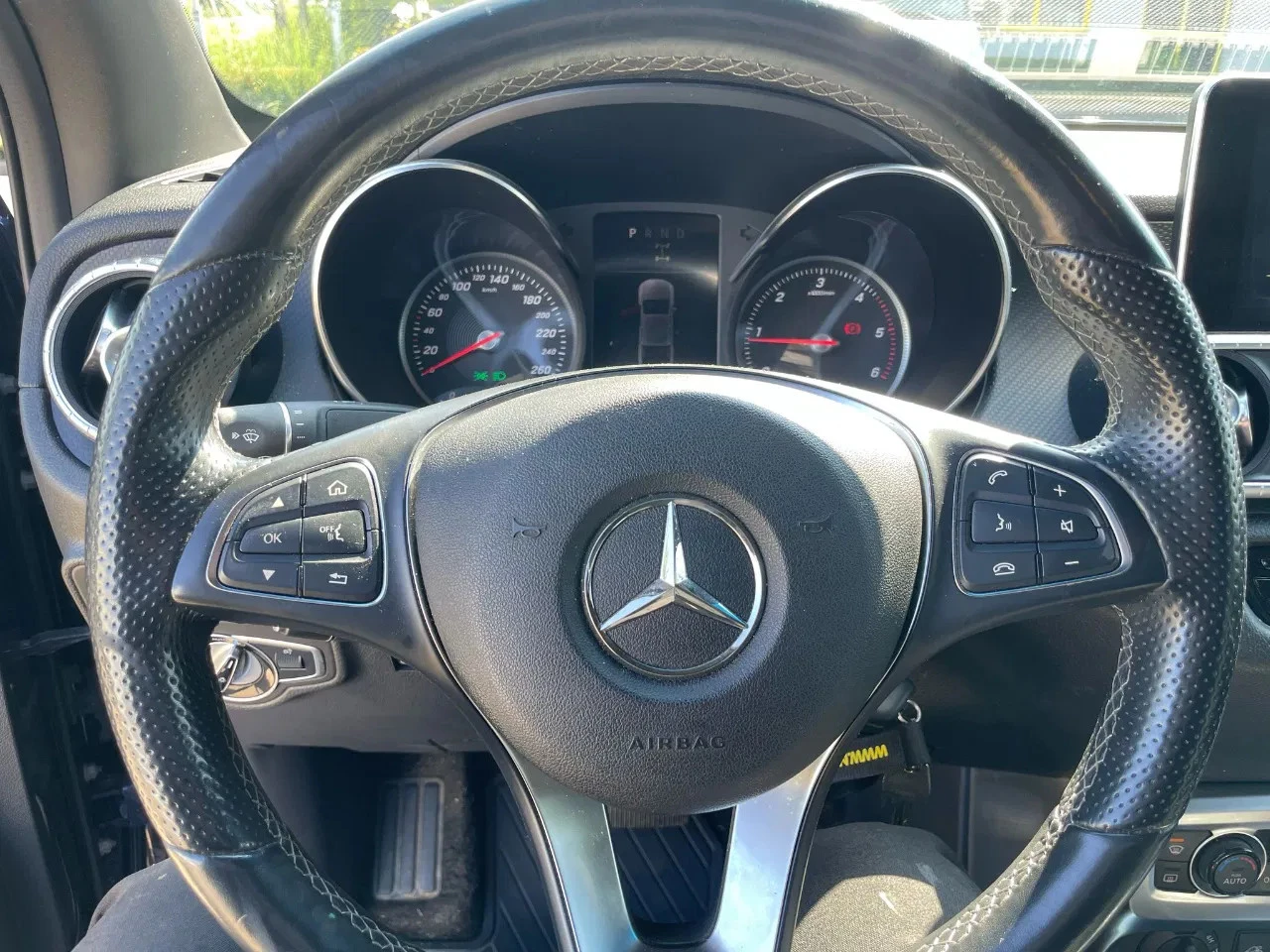 Hoofdafbeelding Mercedes-Benz X-Klasse
