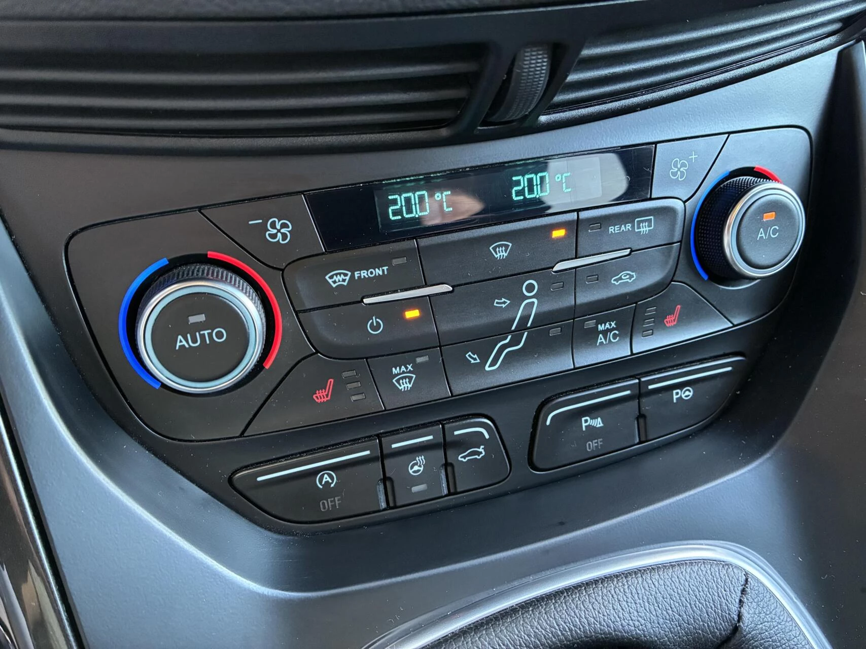 Hoofdafbeelding Ford C-MAX