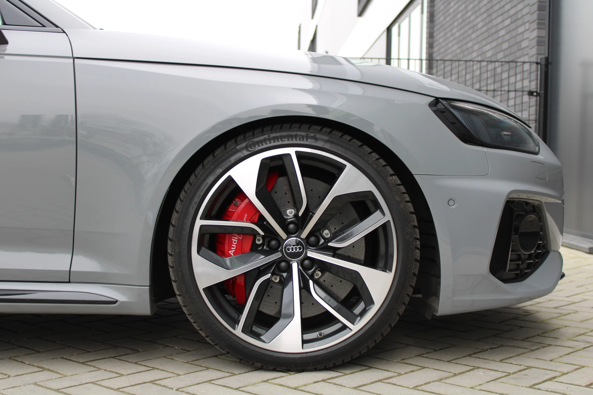 Hoofdafbeelding Audi RS4
