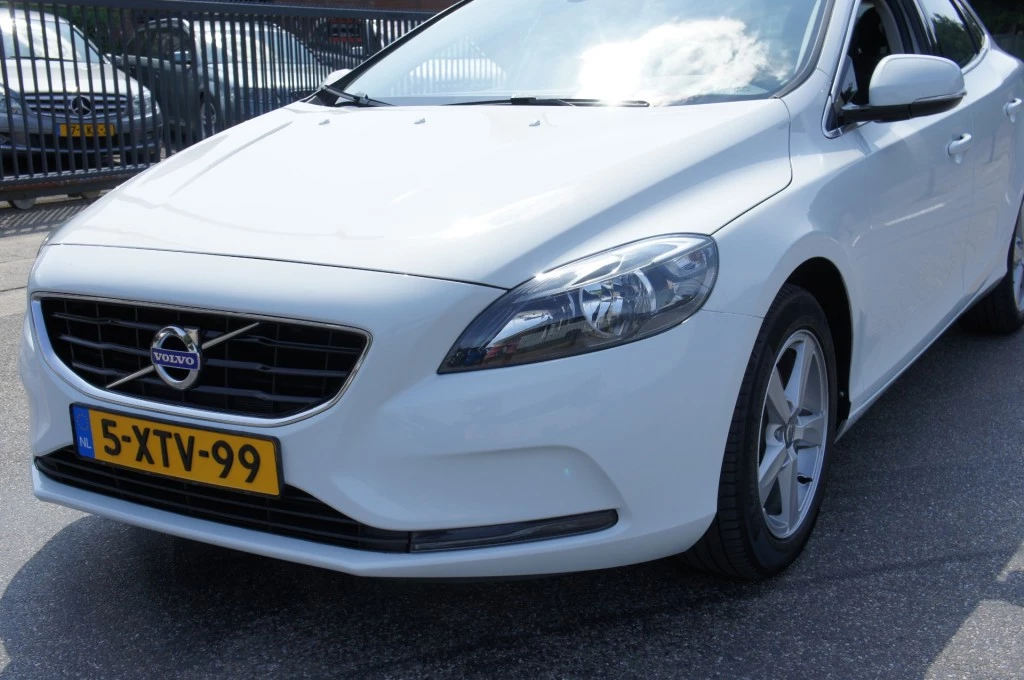 Hoofdafbeelding Volvo V40