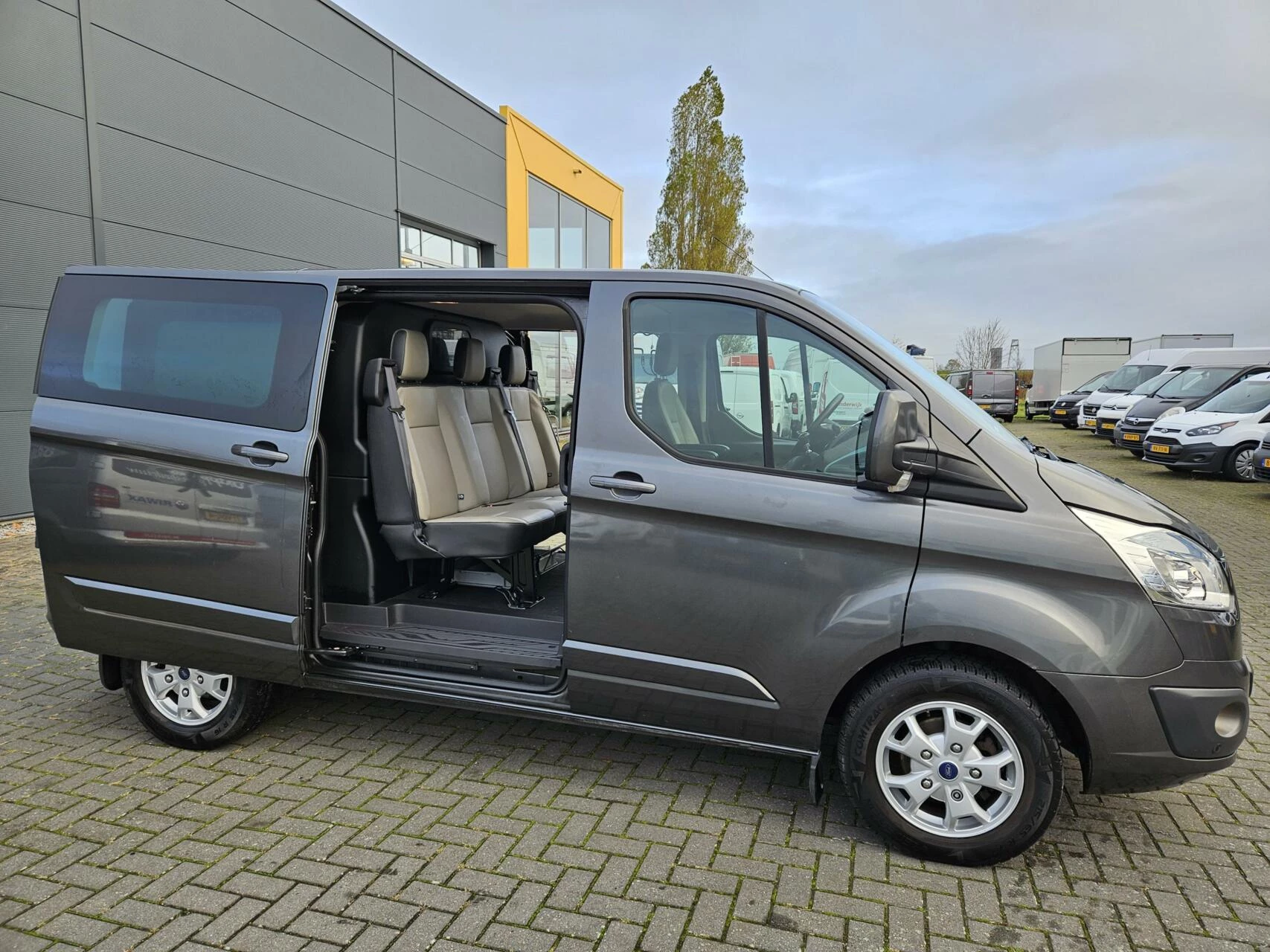 Hoofdafbeelding Ford Transit Custom