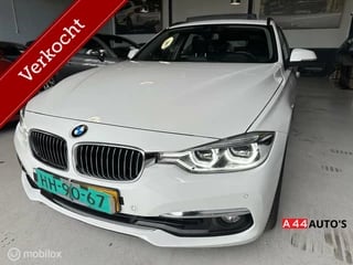 BMW 3-serie Touring 330i Luxury Edition*PANORAMA SCHUIFDAK*