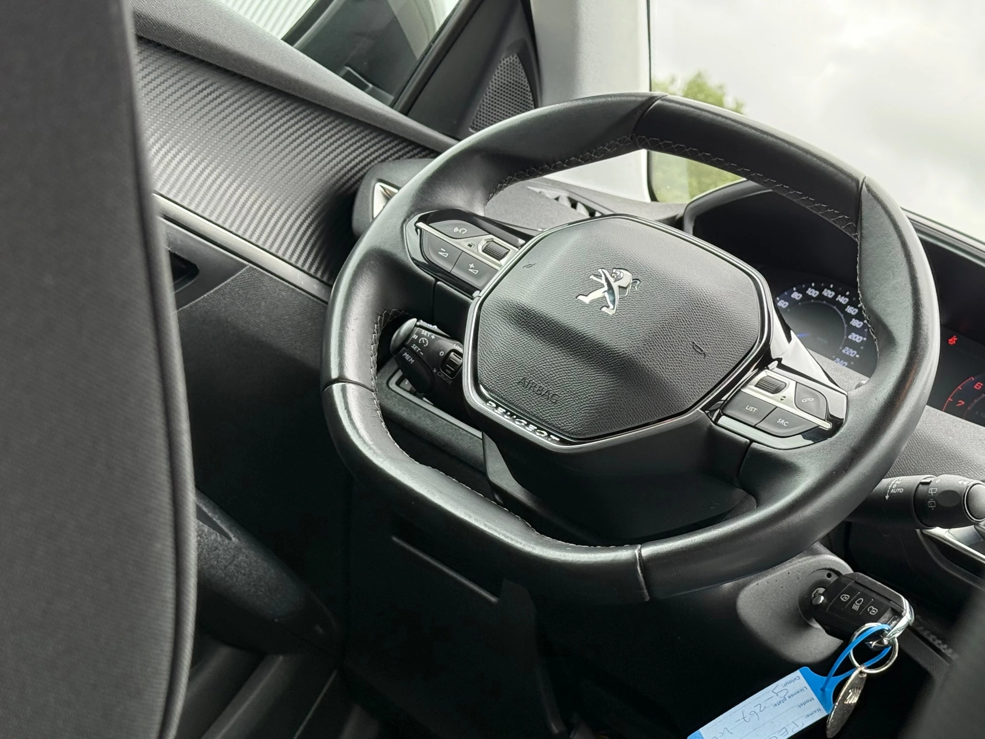Hoofdafbeelding Peugeot 5008