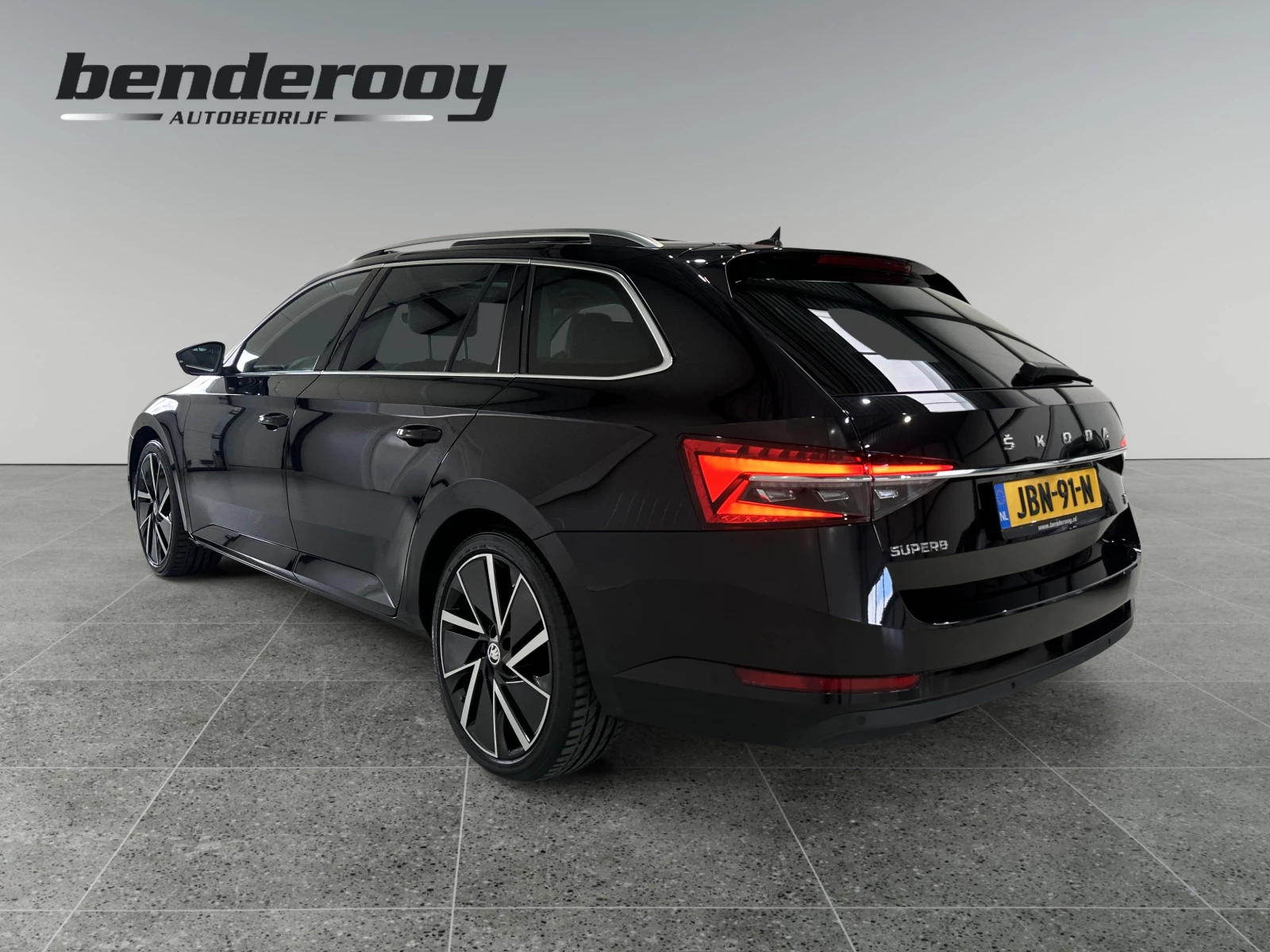 Hoofdafbeelding Škoda Superb