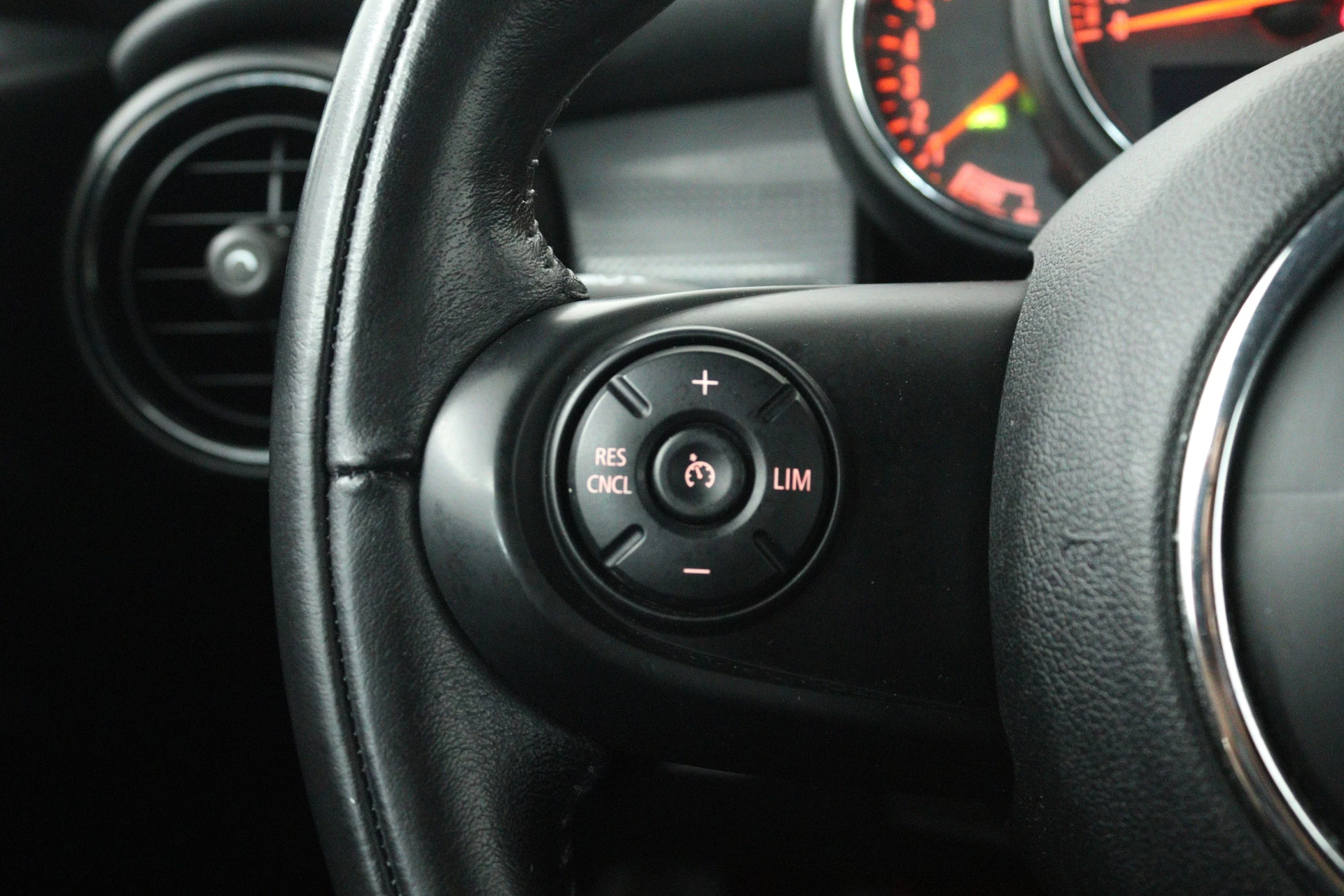 Hoofdafbeelding MINI Cooper Cabrio