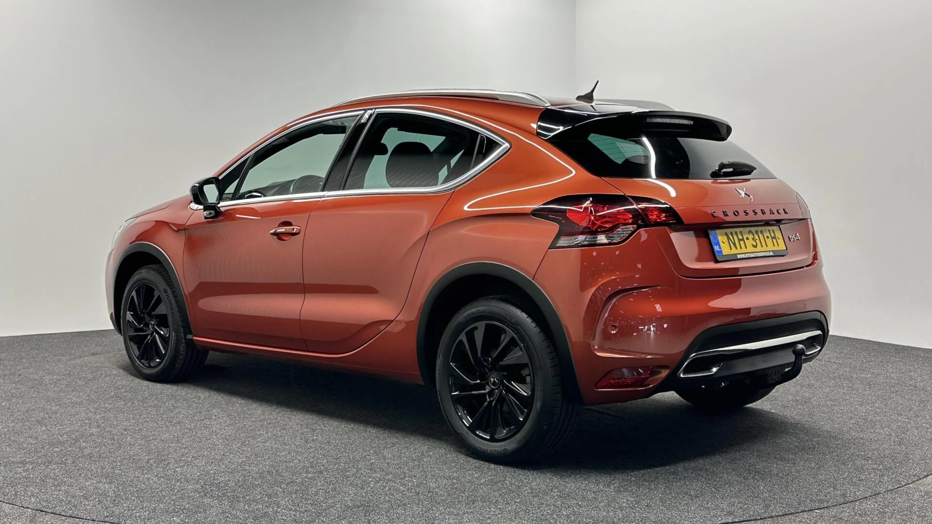 Hoofdafbeelding DS DS 4