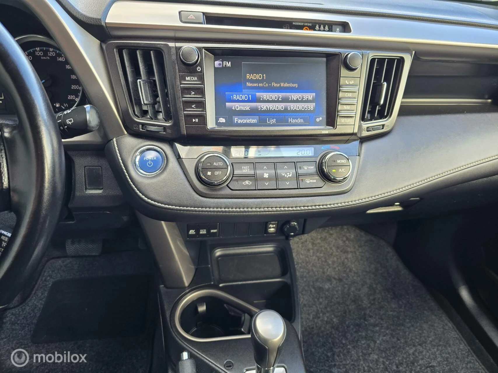 Hoofdafbeelding Toyota RAV4
