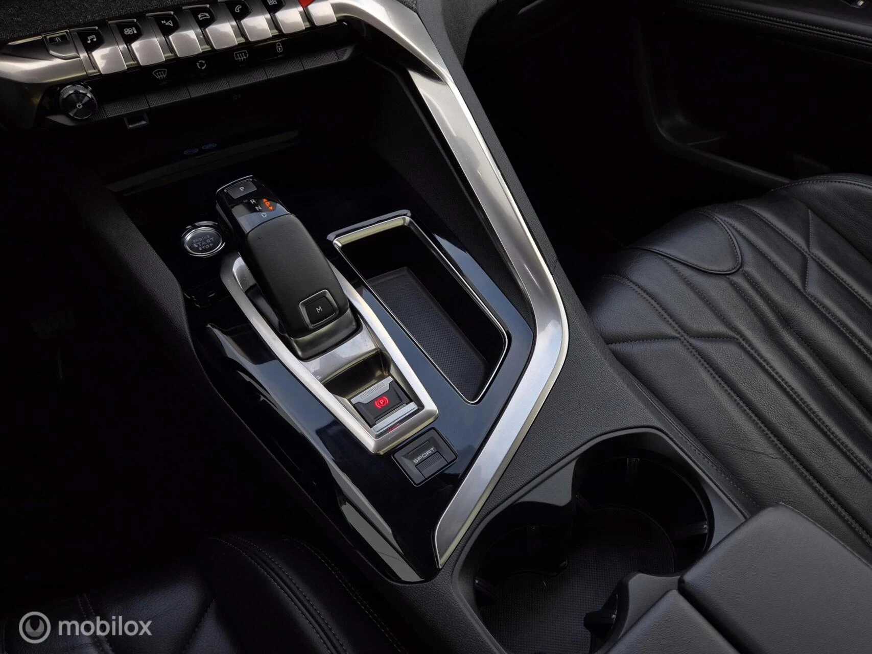 Hoofdafbeelding Peugeot 5008