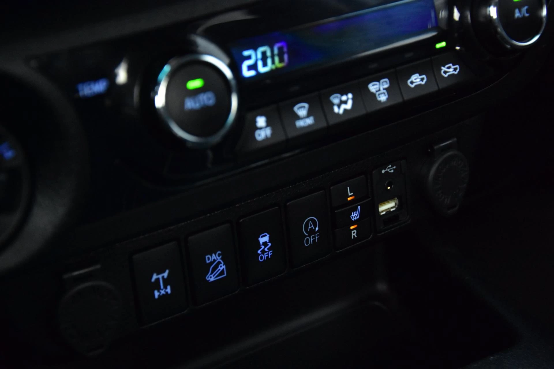 Hoofdafbeelding Toyota Hilux