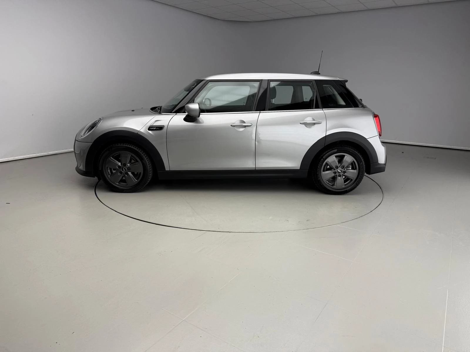 Hoofdafbeelding MINI 5-deurs