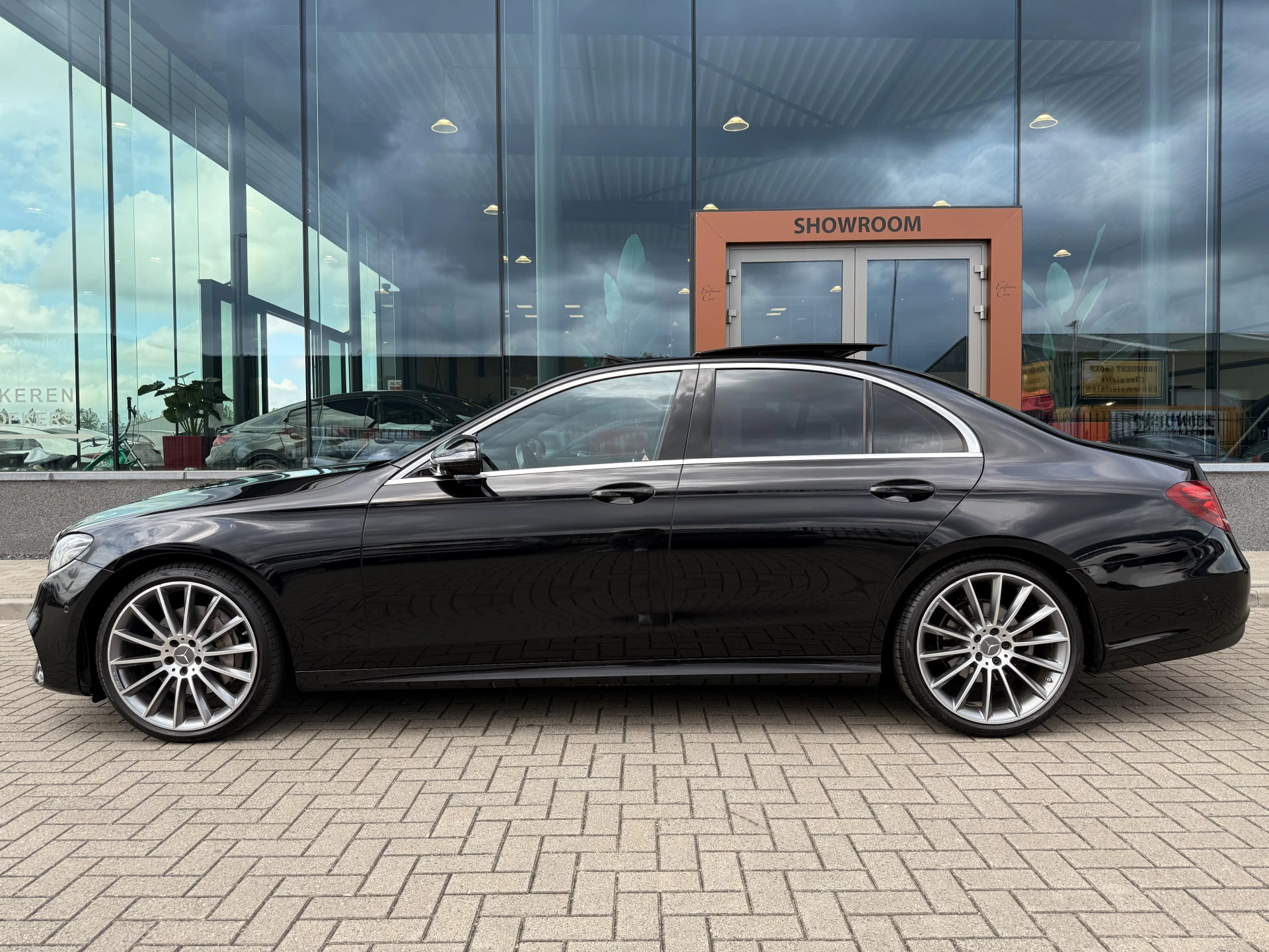 Hoofdafbeelding Mercedes-Benz E-Klasse