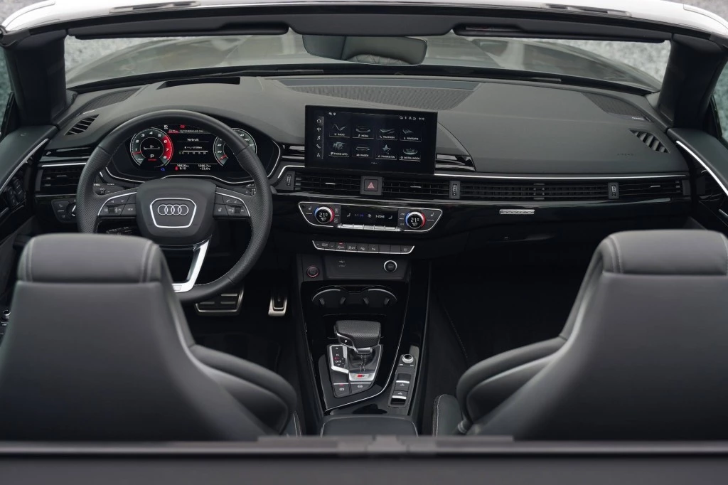 Hoofdafbeelding Audi S5
