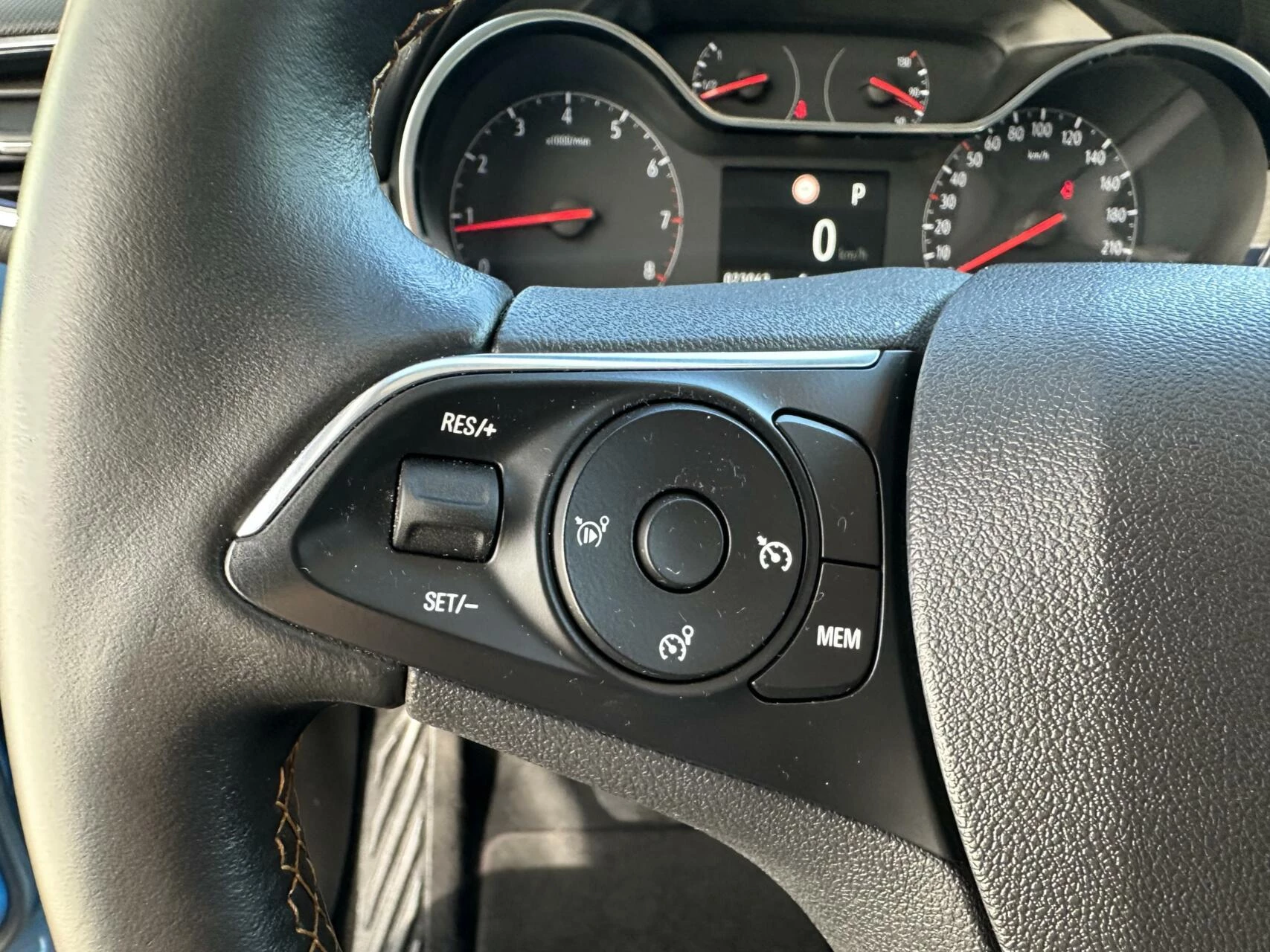 Hoofdafbeelding Opel Crossland X