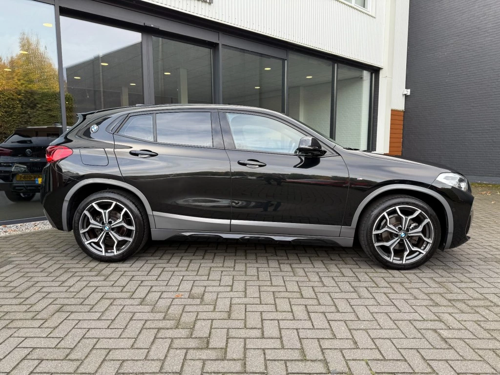 Hoofdafbeelding BMW X2