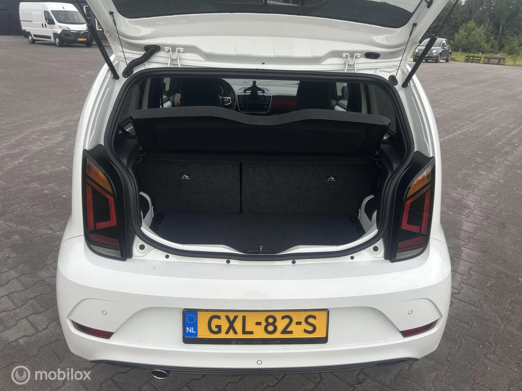 Hoofdafbeelding Volkswagen up!