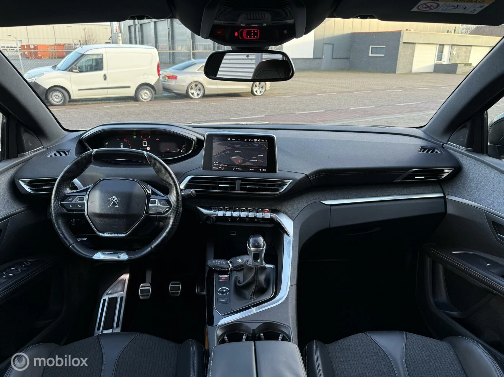 Hoofdafbeelding Peugeot 5008