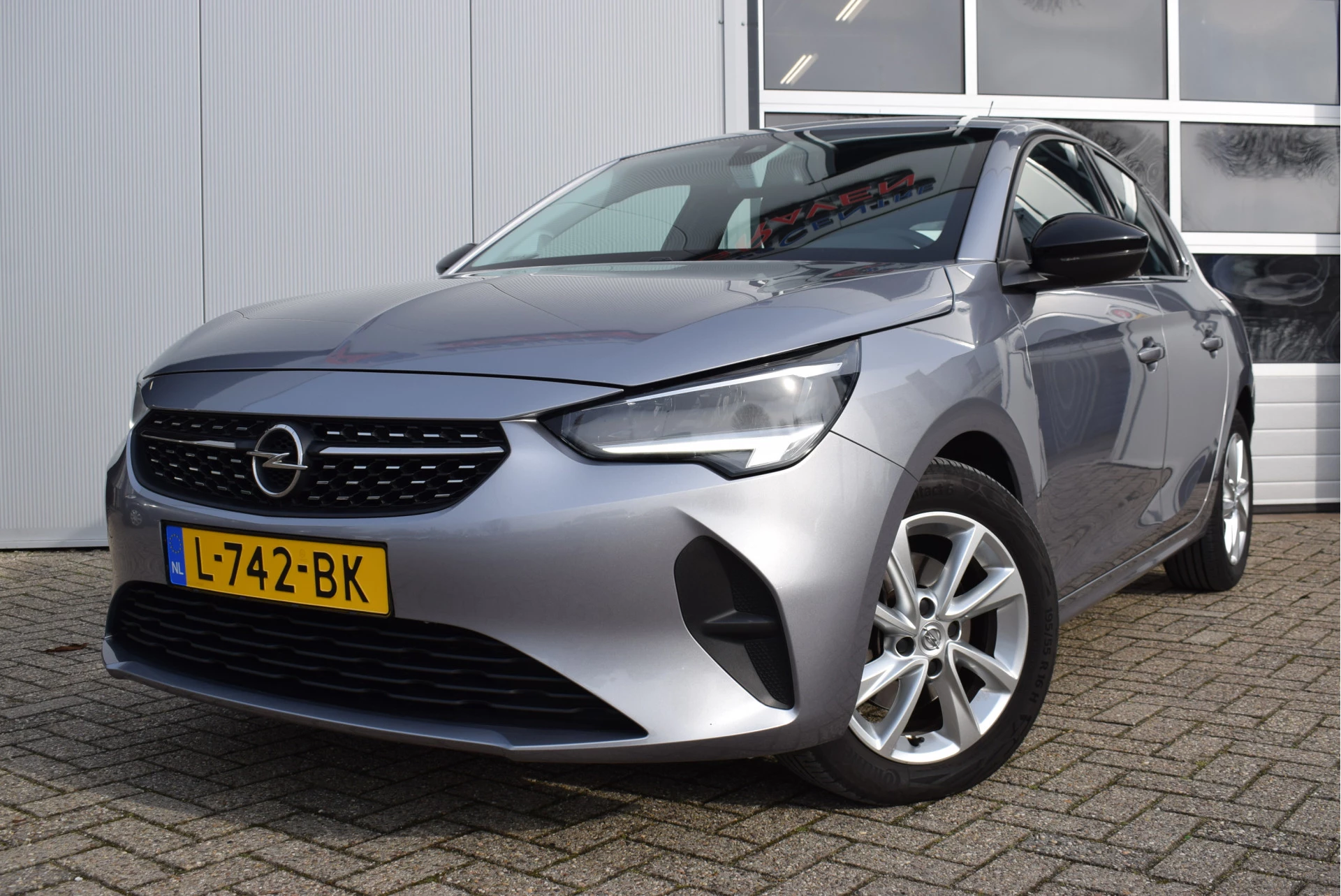 Hoofdafbeelding Opel Corsa