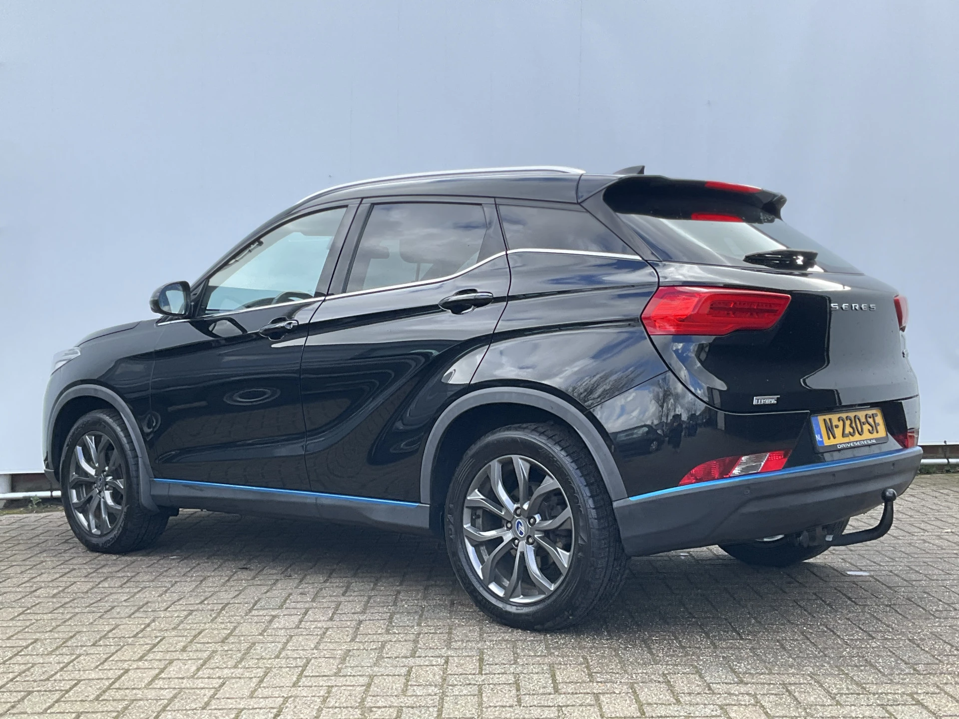 Hoofdafbeelding Seres 3