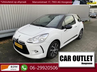 Hoofdafbeelding Citroën DS3 Citroën DS3 1.2 VTi So Chic 166Dkm.NAP, Clima, CC, PDC, Navi, Bluetooth, nw. APK – Inruil Mogelijk –