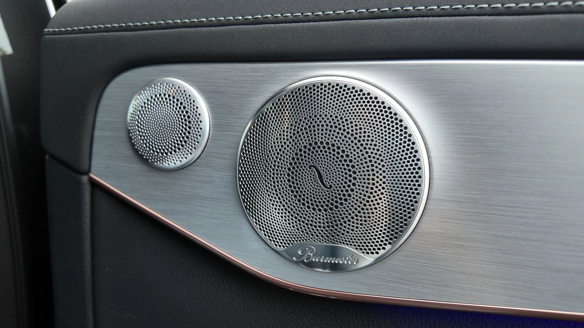 Hoofdafbeelding Mercedes-Benz EQC