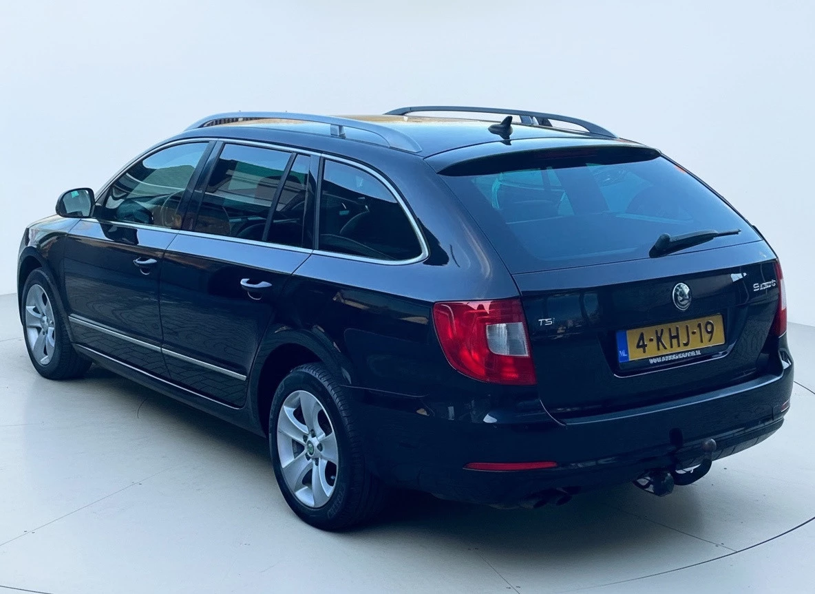 Hoofdafbeelding Škoda Superb