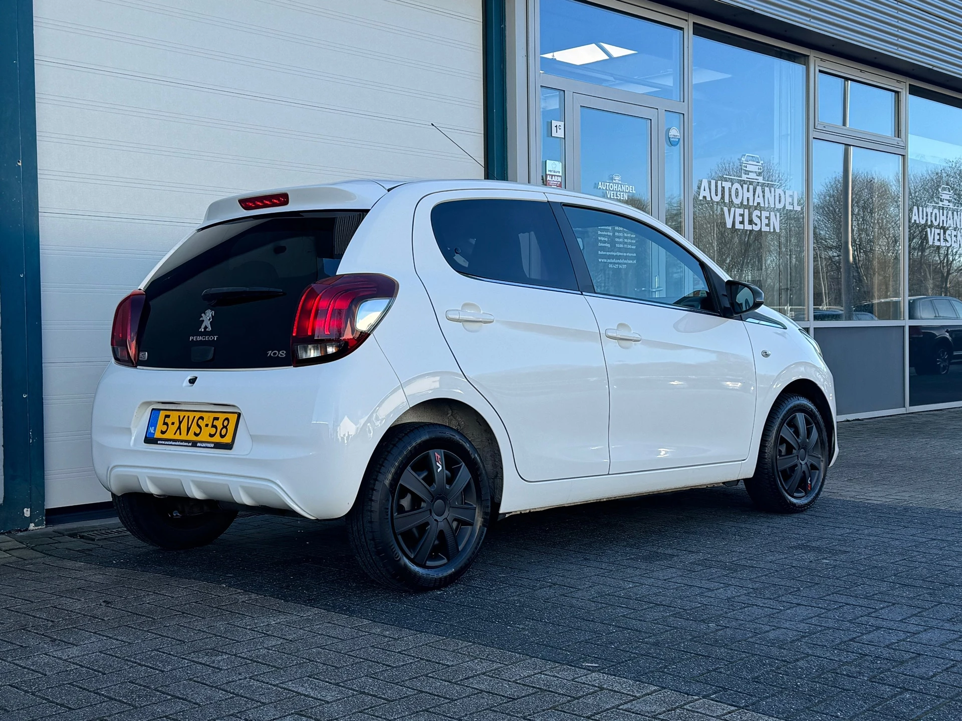 Hoofdafbeelding Peugeot 108