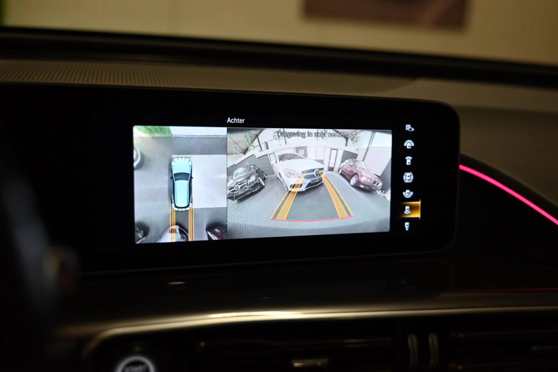 Hoofdafbeelding Mercedes-Benz EQC