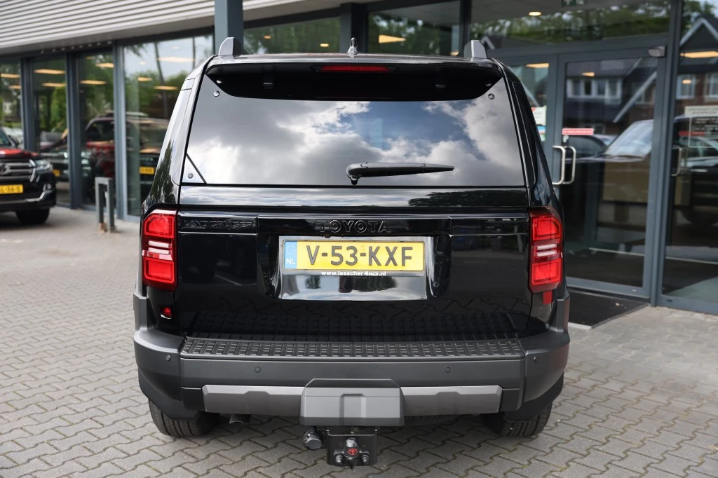 Hoofdafbeelding Toyota Land Cruiser