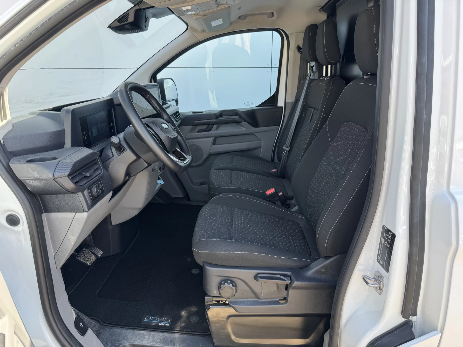 Hoofdafbeelding Ford E-Transit Custom