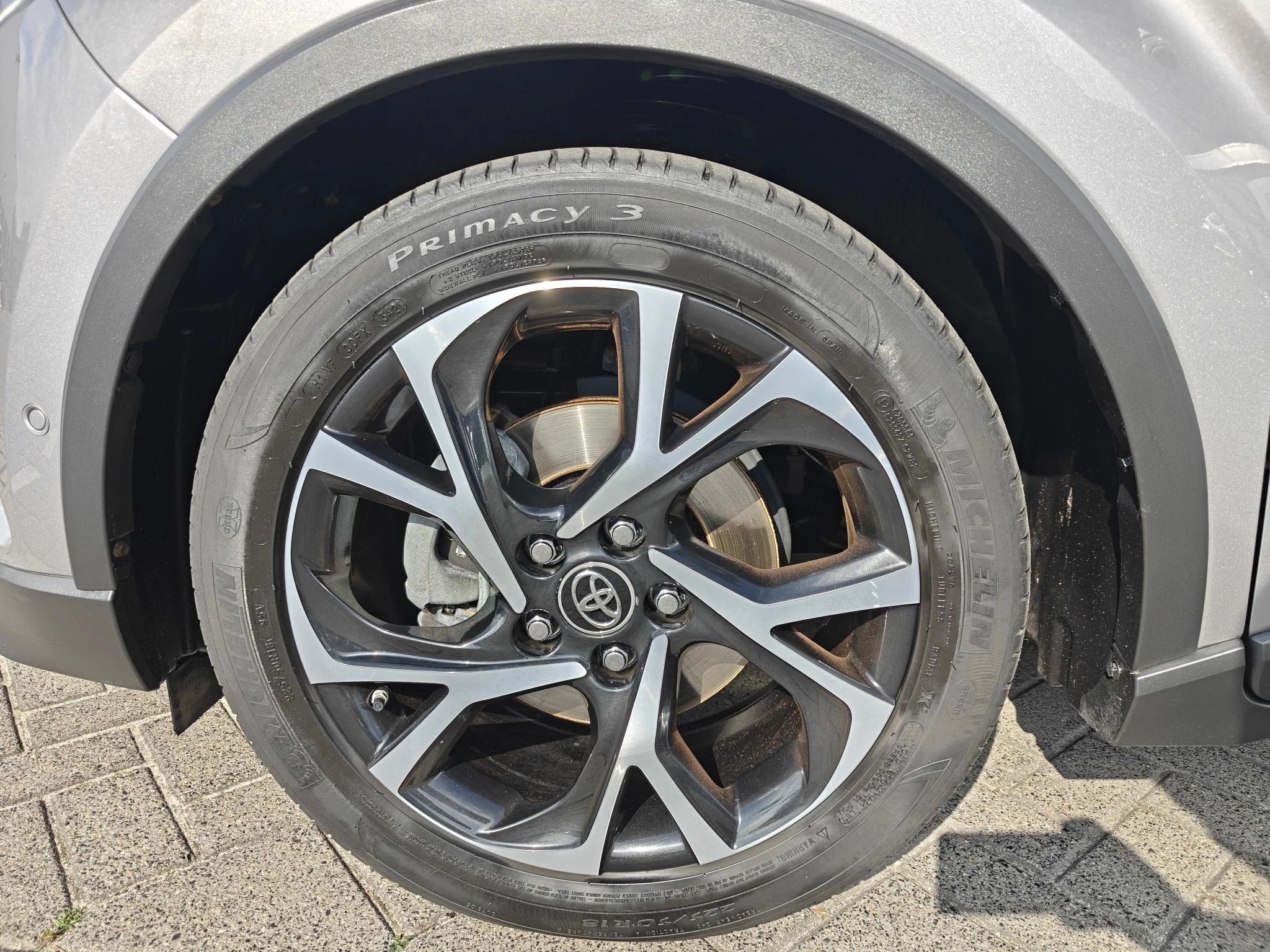 Hoofdafbeelding Toyota C-HR