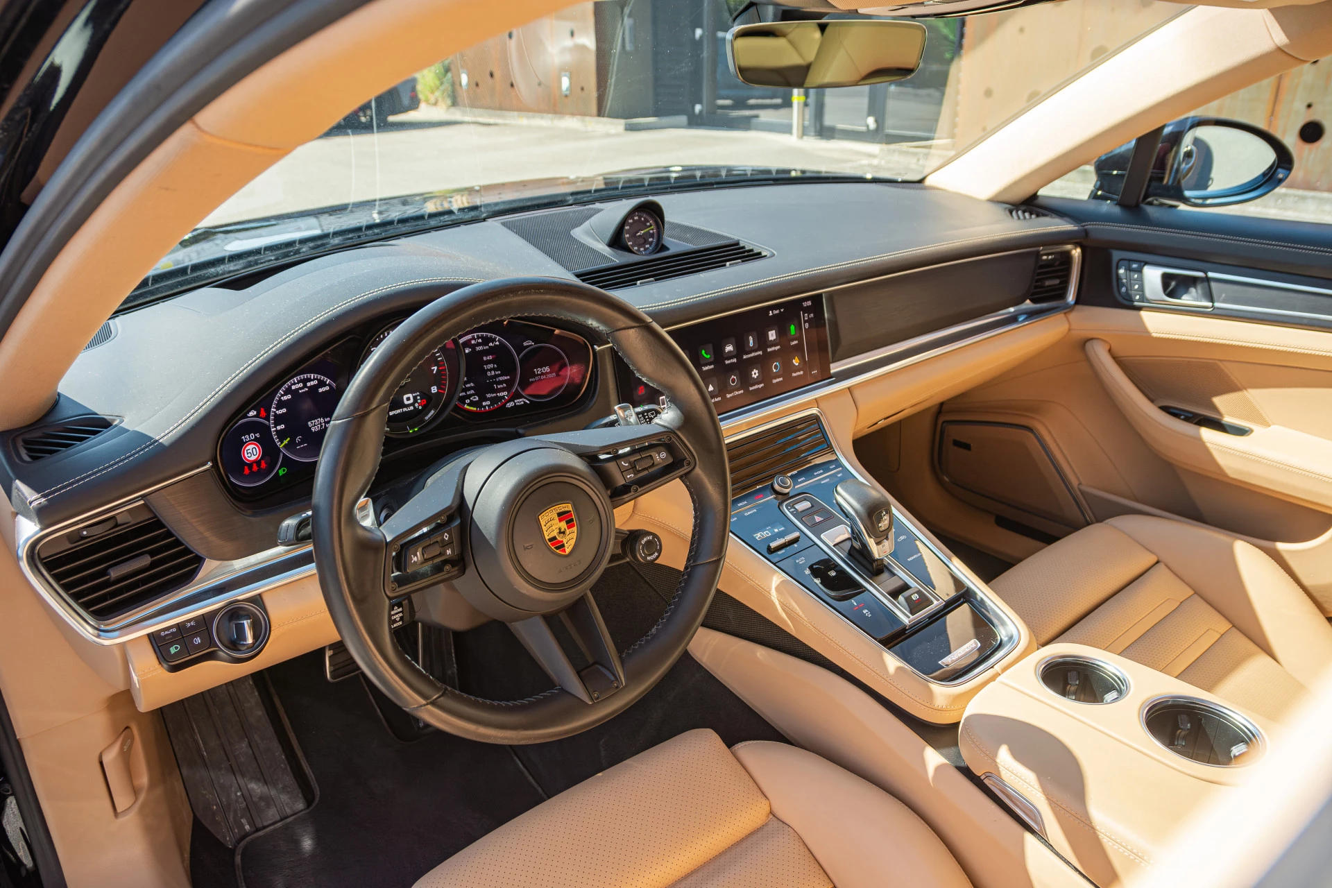 Hoofdafbeelding Porsche Panamera