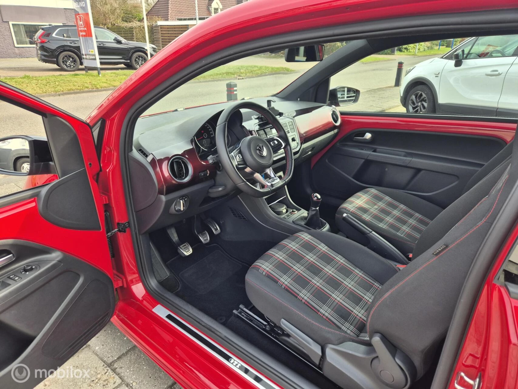 Hoofdafbeelding Volkswagen up!