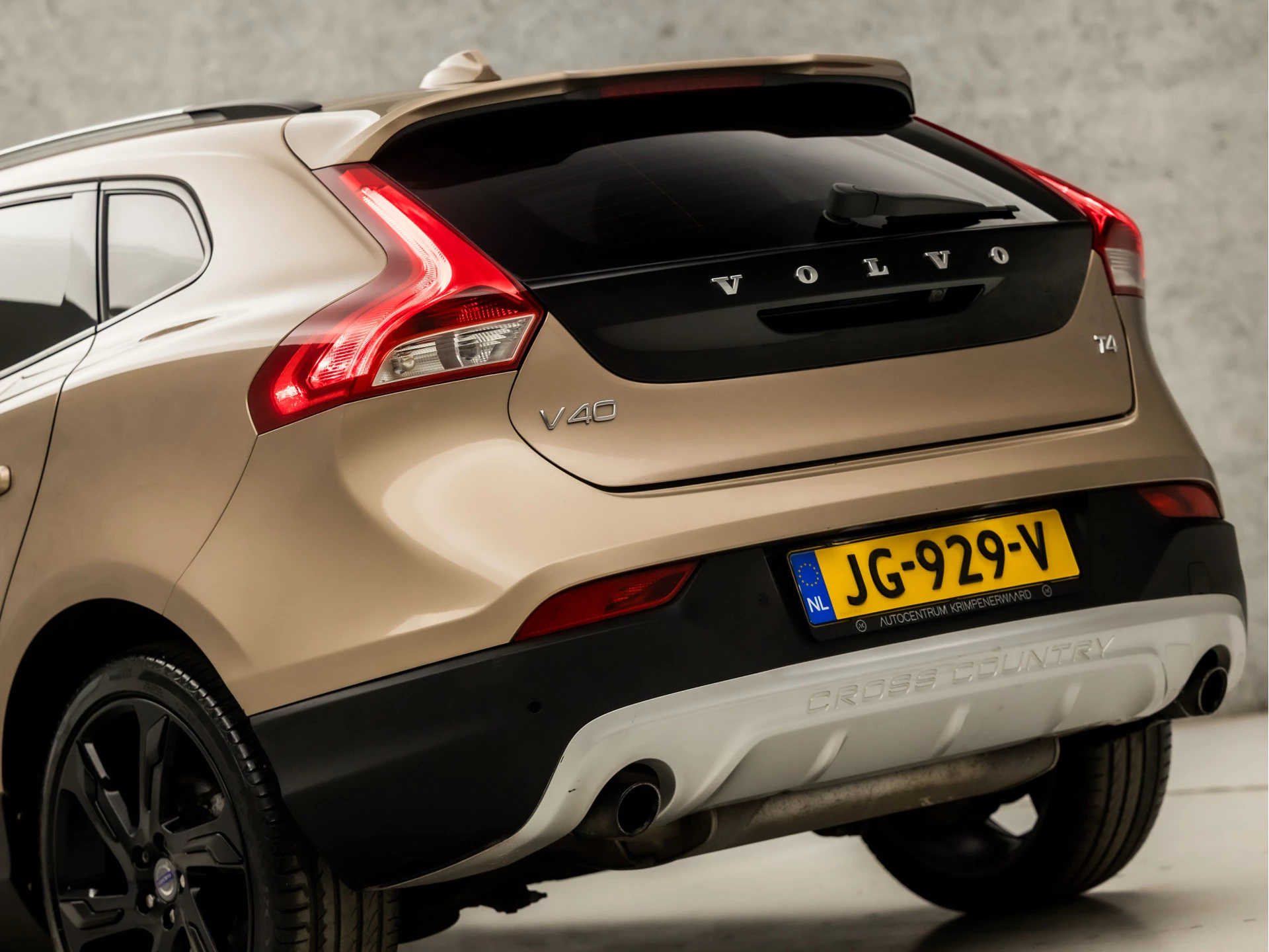 Hoofdafbeelding Volvo V40