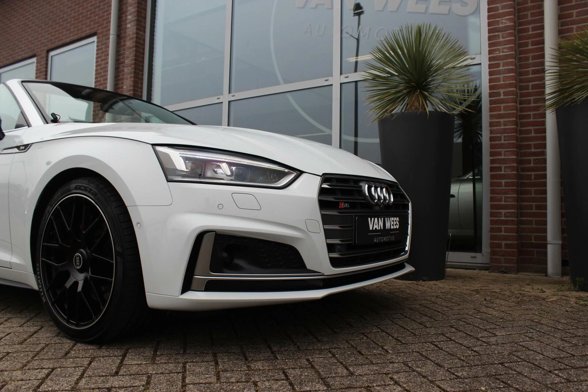 Hoofdafbeelding Audi S5