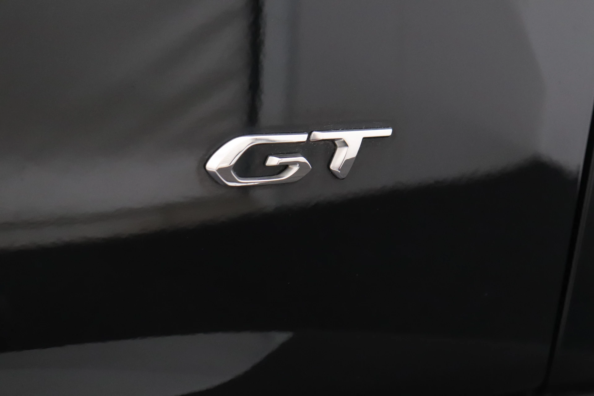 Hoofdafbeelding Peugeot e-2008