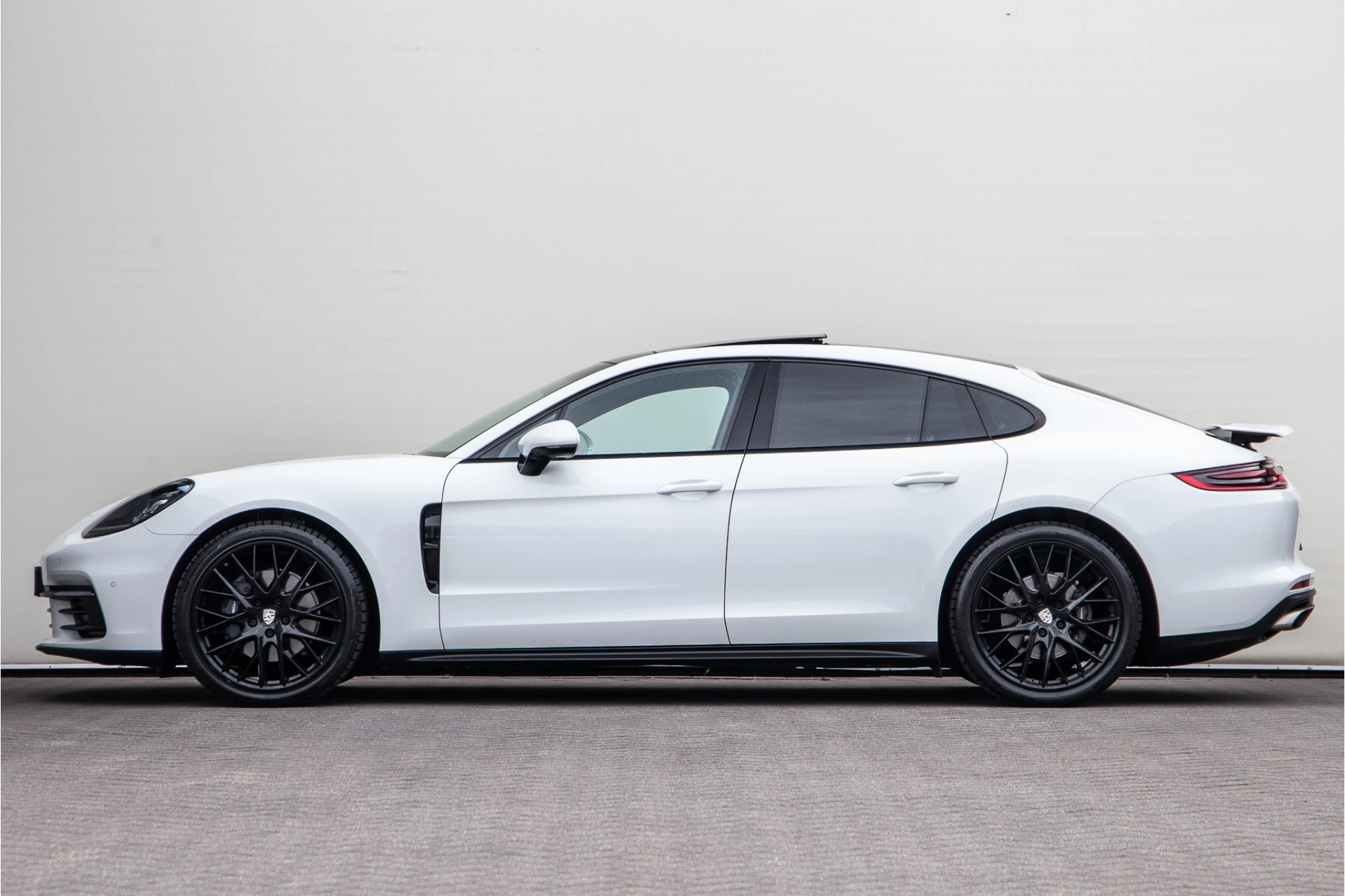 Hoofdafbeelding Porsche Panamera