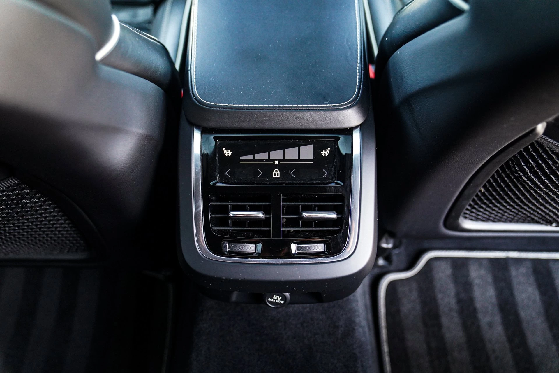 Hoofdafbeelding Volvo S90