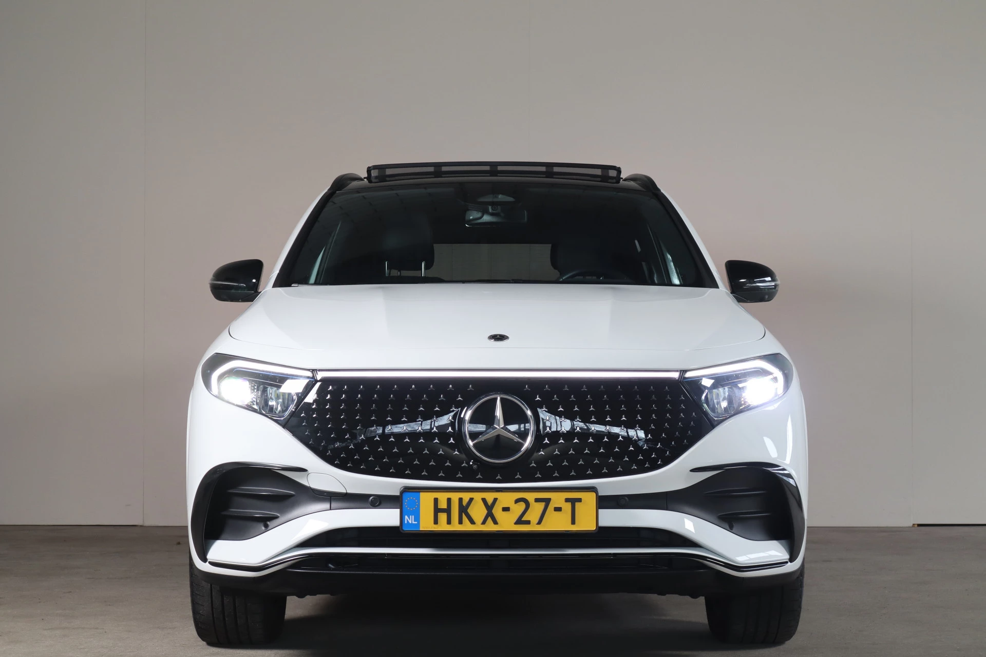 Hoofdafbeelding Mercedes-Benz EQA