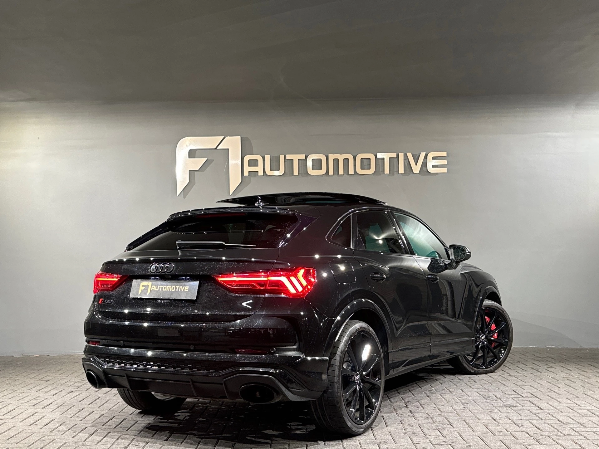 Hoofdafbeelding Audi RSQ3